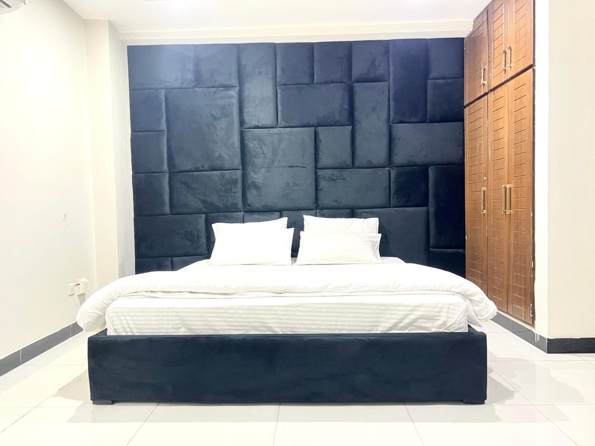 Penthouse 3Bedrooms - Luxury Apartment Hotel İslamabad Dış mekan fotoğraf