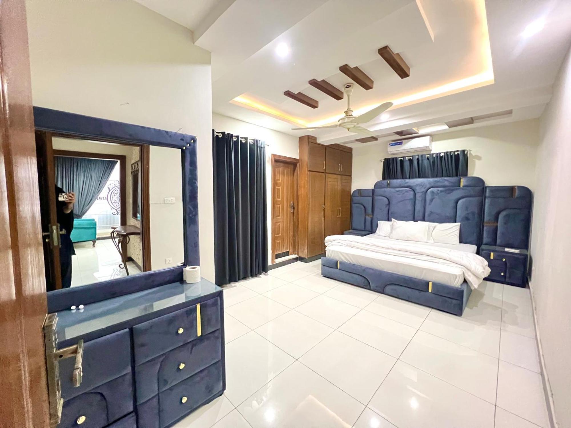 Penthouse 3Bedrooms - Luxury Apartment Hotel İslamabad Dış mekan fotoğraf