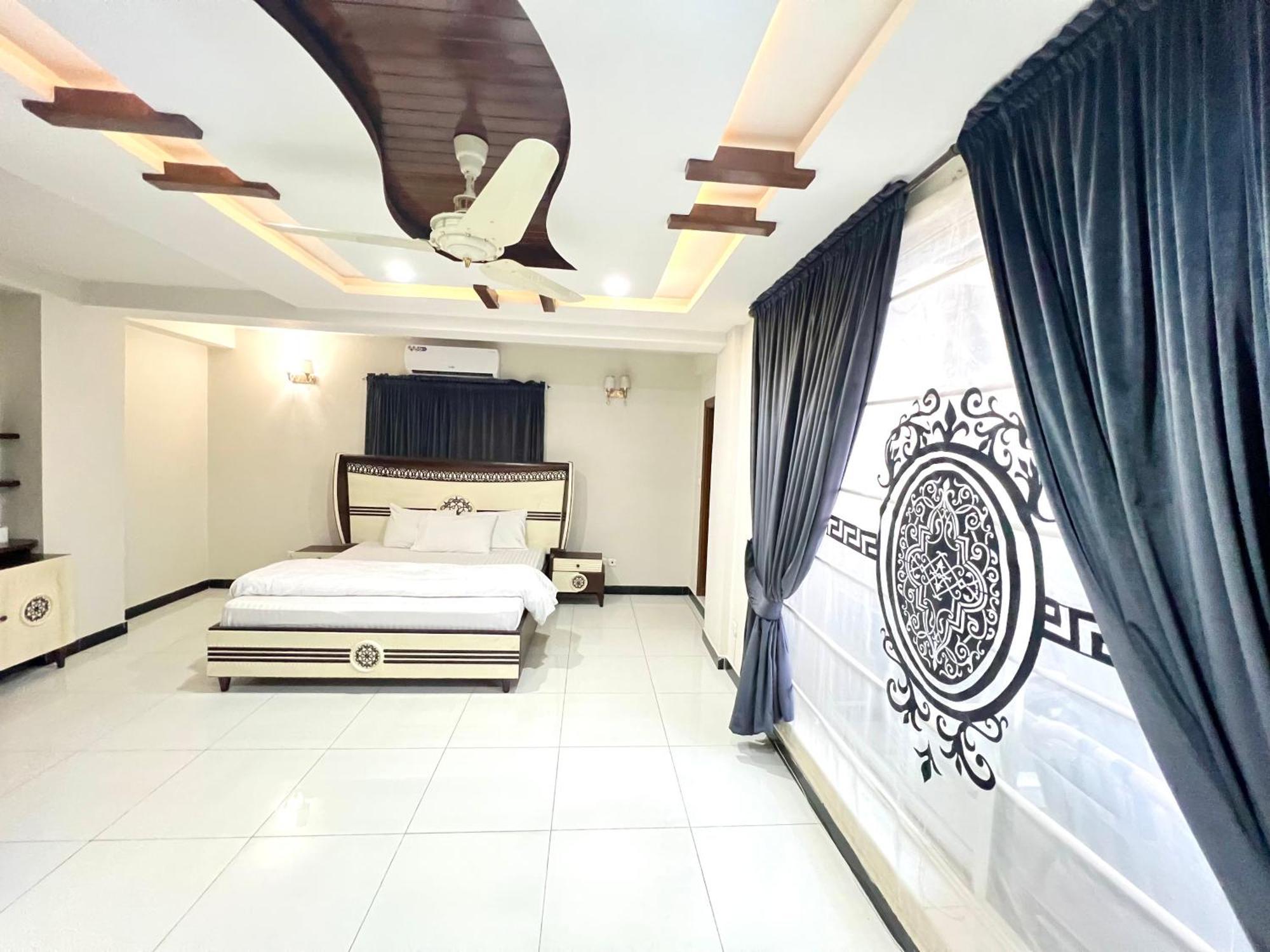 Penthouse 3Bedrooms - Luxury Apartment Hotel İslamabad Dış mekan fotoğraf